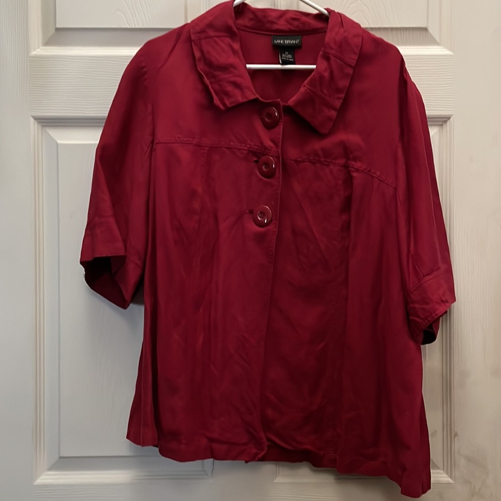 EUC Lane Bryant Maroon Big Button Short Sleeve Utility Jacket, Size 22